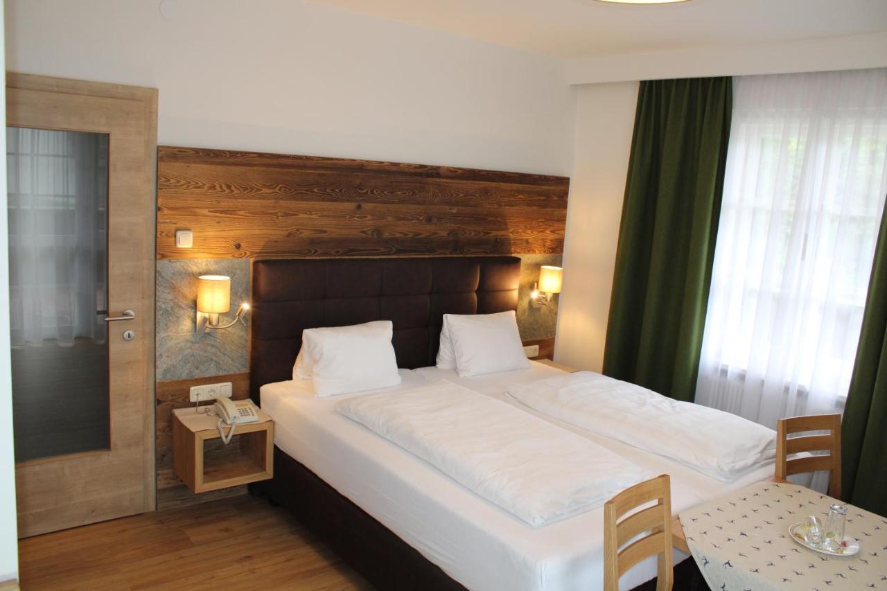 Hotel Rauscher - Das Naturteichparadies Bad Hofgastein Ngoại thất bức ảnh
