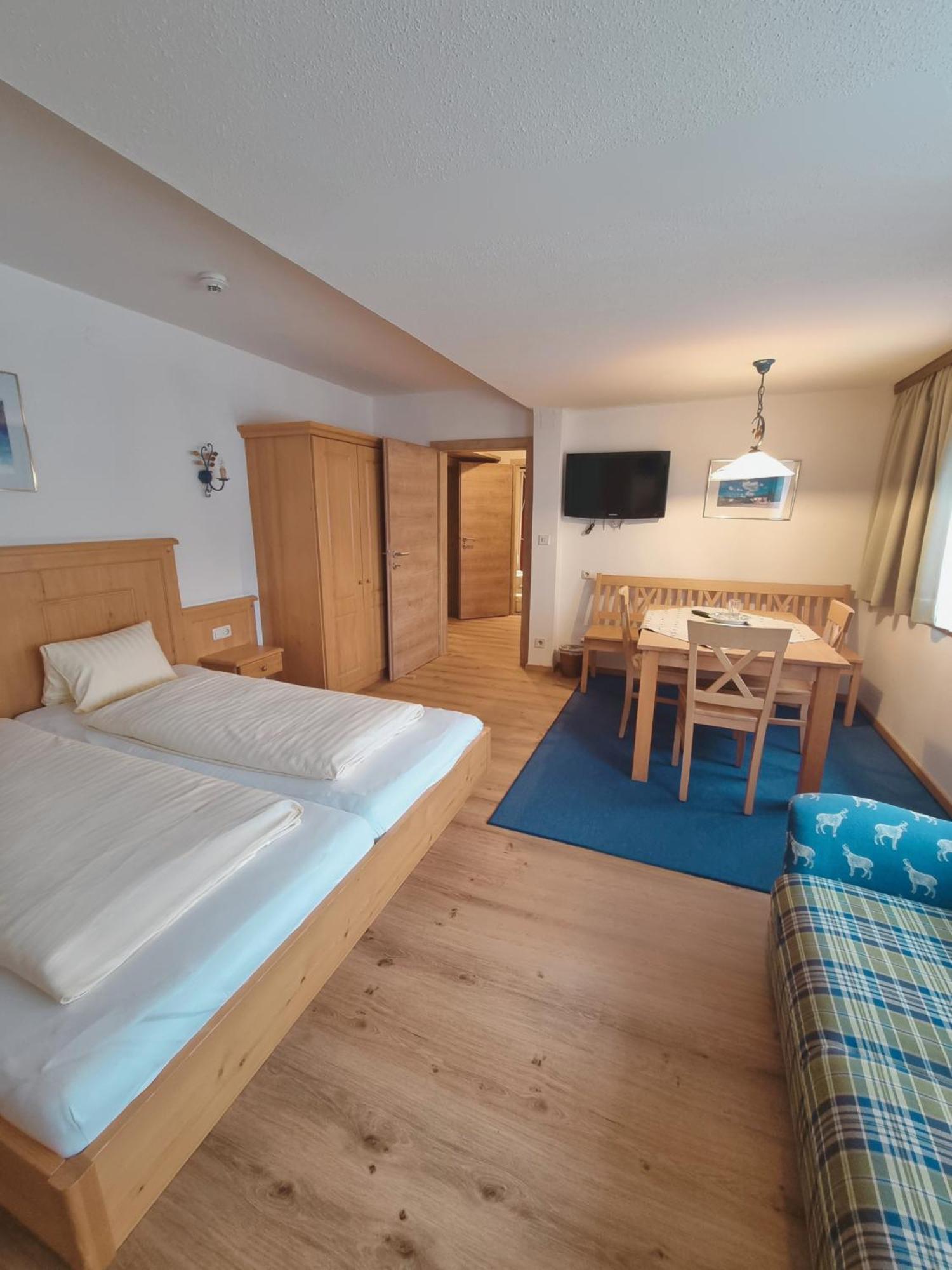 Hotel Rauscher - Das Naturteichparadies Bad Hofgastein Ngoại thất bức ảnh